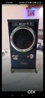 Brand new cooler with stand
