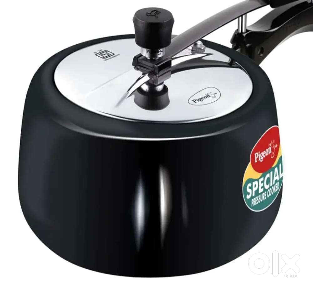 Free gift 3ltr. Hard coting non stick branded cooking with box
