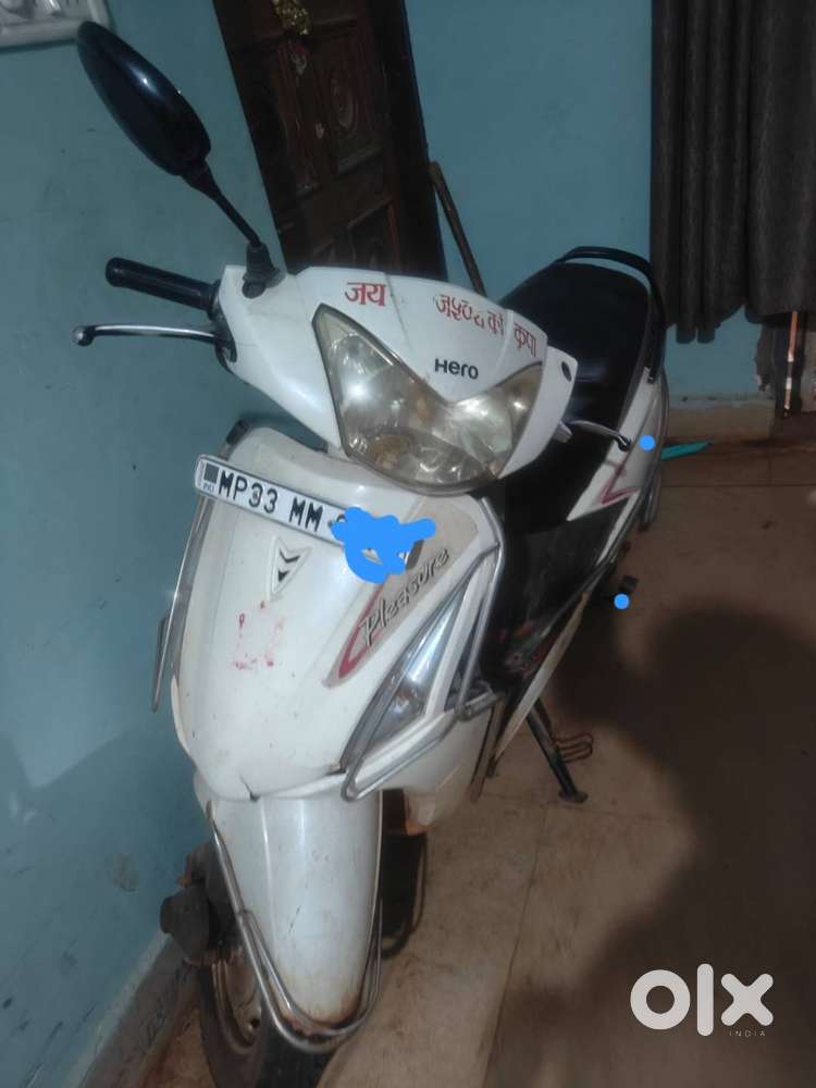 Good condition scooty one hand Avon condition