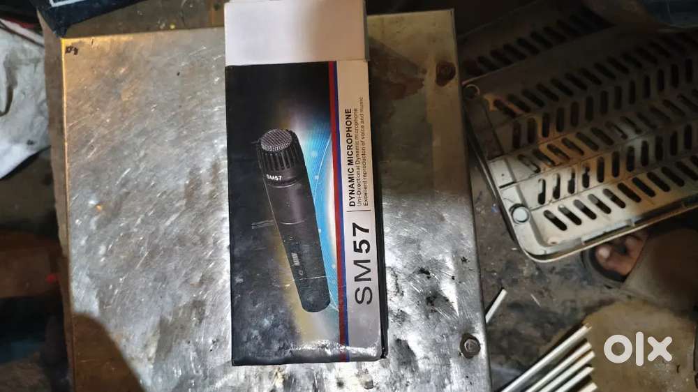 “SM57 Dynamic Microphone – Bilkul New, Unused”