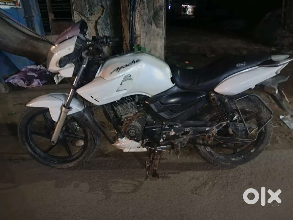2013 TVS APACHE 180CC RTR(PRICE-32000)