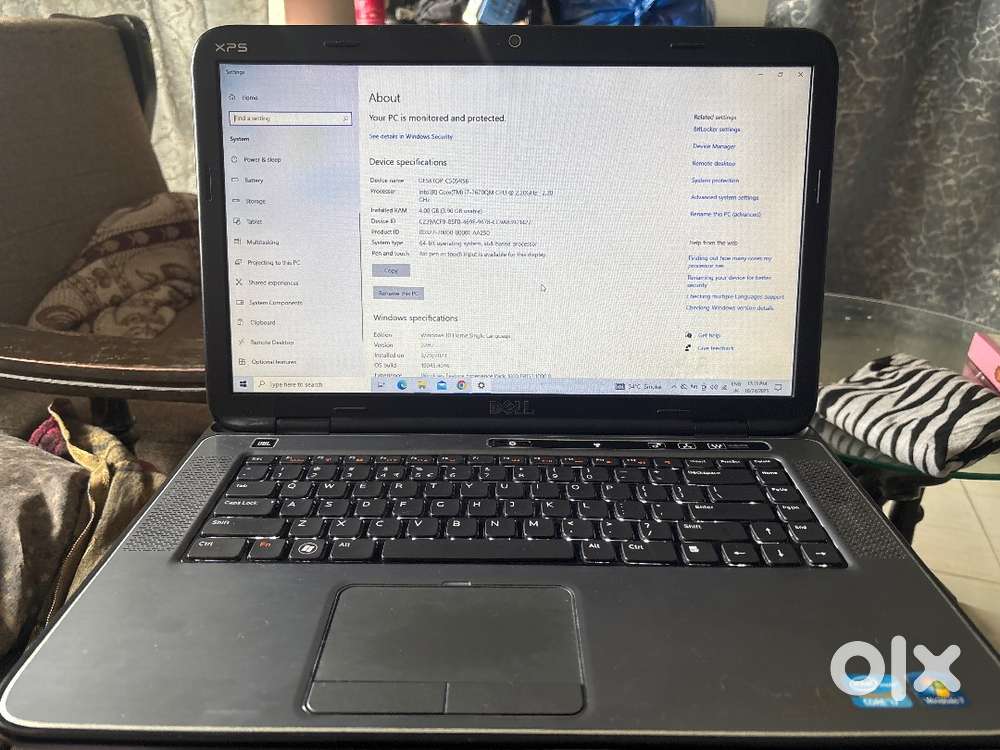 Dell XPS Premium Laptop  Core i7  Genuine Windows 10  Ready to Use