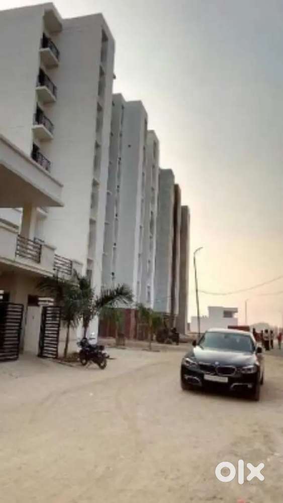 Reddy to move 2 BHK FLAT for sale in Aftek Devlp Deva Main Road Lko
