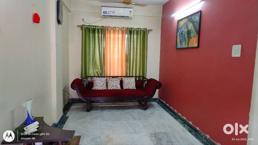 2BHK 2Baths 2Balconies, LIFT covd Parking Semi-Furnisd 24 Hr Security