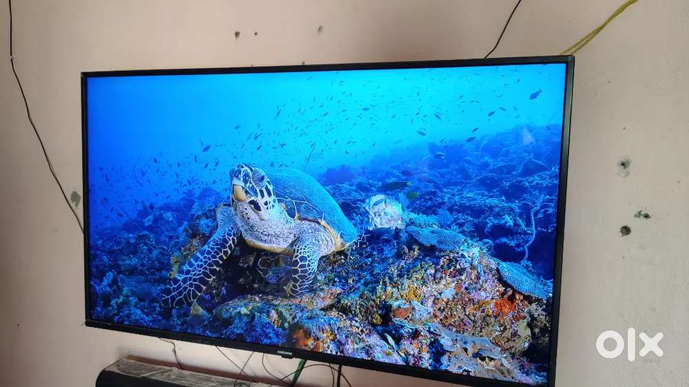 Samsung tizen led smart tv, 43 inches