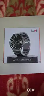 Unused BOAT smart watch
