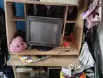Desktop,CPU along with Table