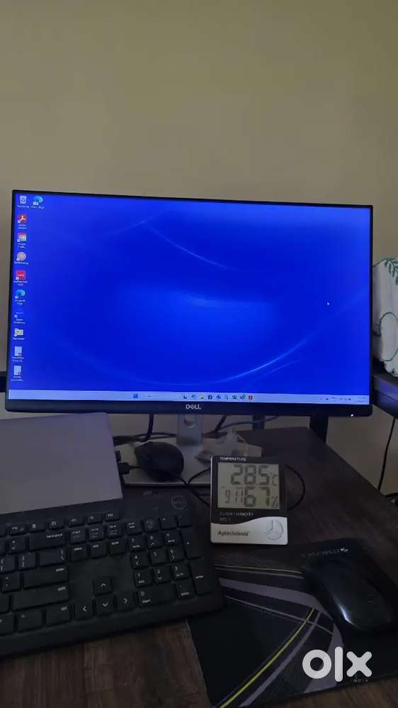 2 X Computer Monitors