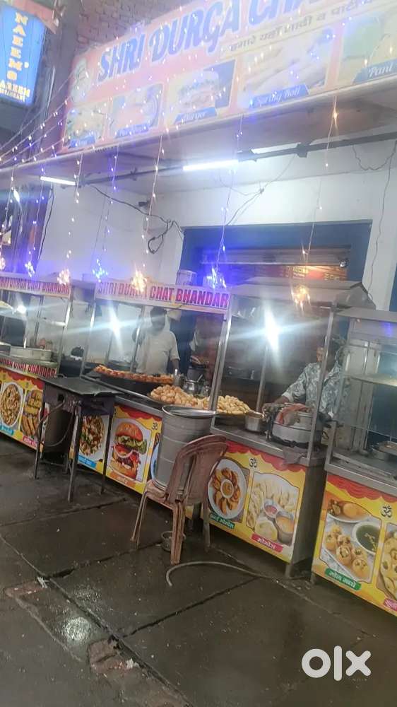 Need a young helper for fast food