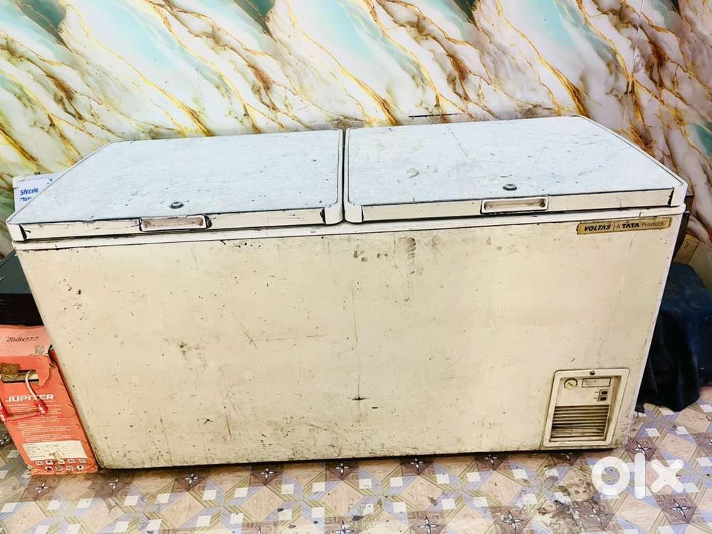 400 litre Fridge Under warranty