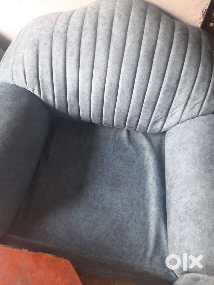 Blue sofa set