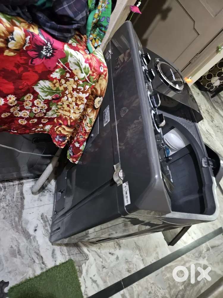 LG semi automatic washing machine 8.5kg