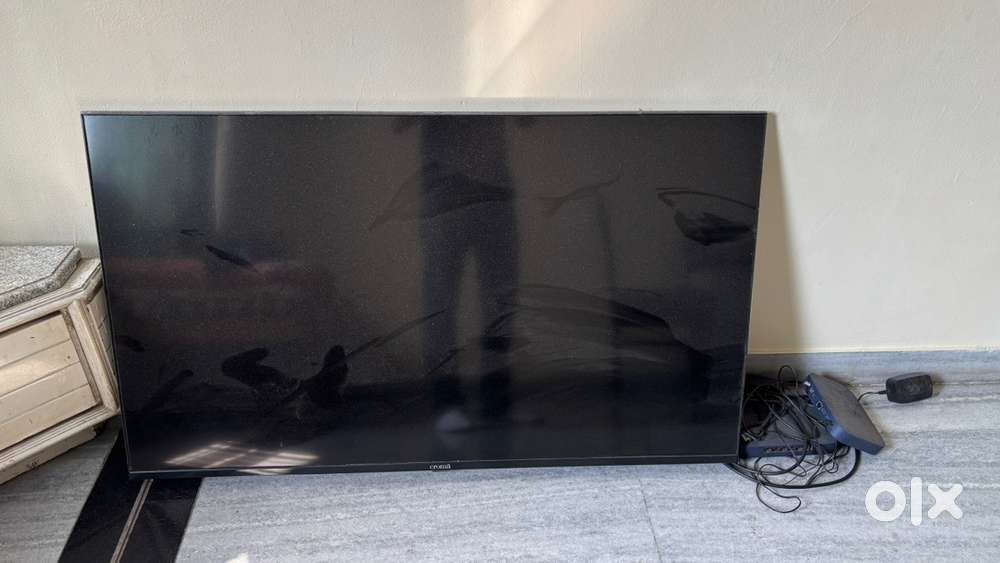 Croma 55 inch Smart TV