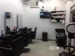 Make up artist female