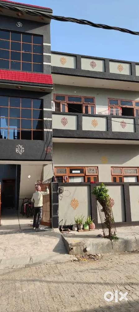 Rent humane yeha 2bhk 7500 he