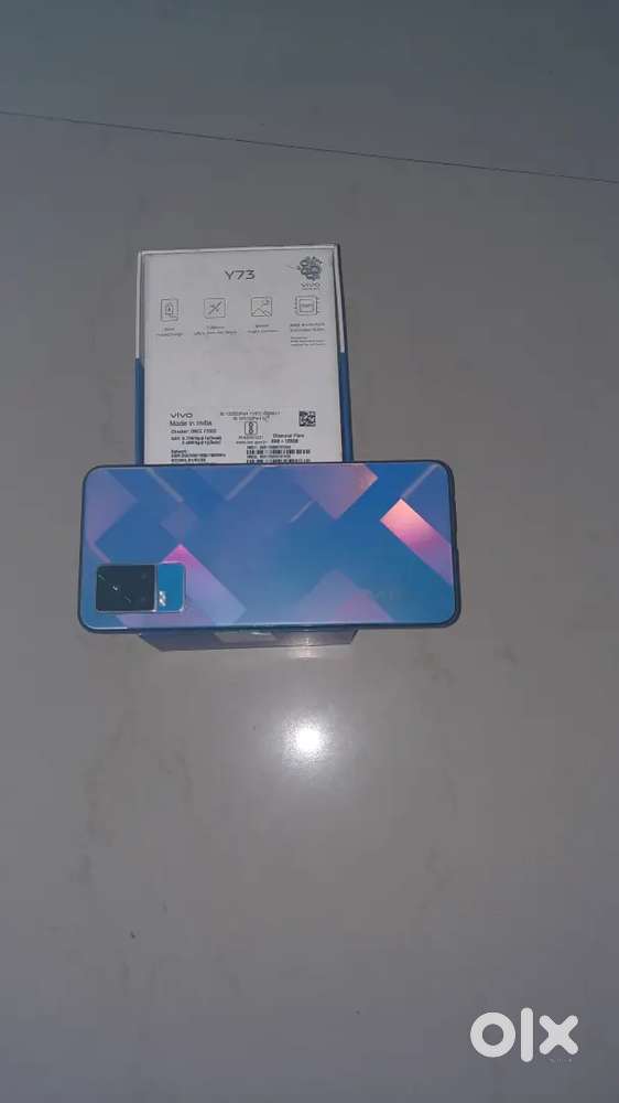 Y73 -8-128 GB