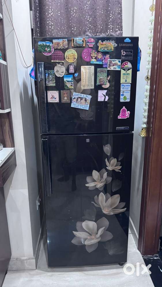 Samsung 300 L double door fridge for sale