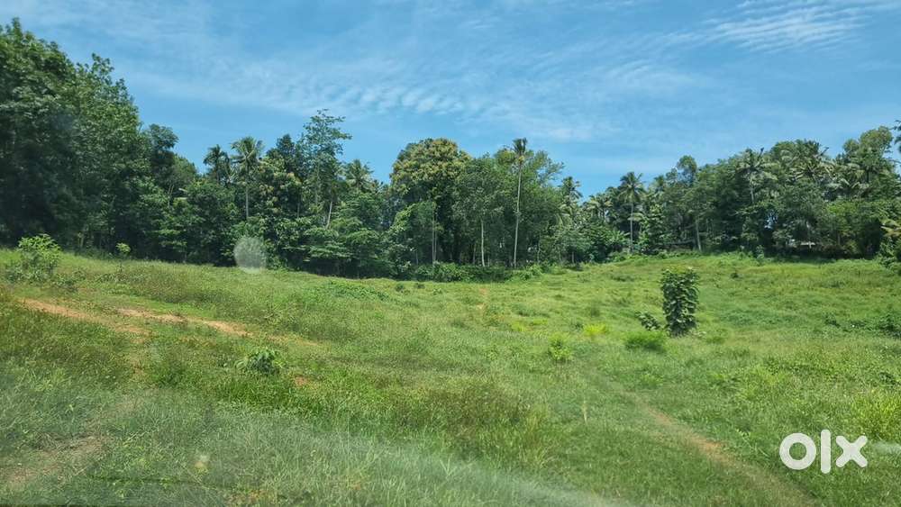 Urgent sale to prime location