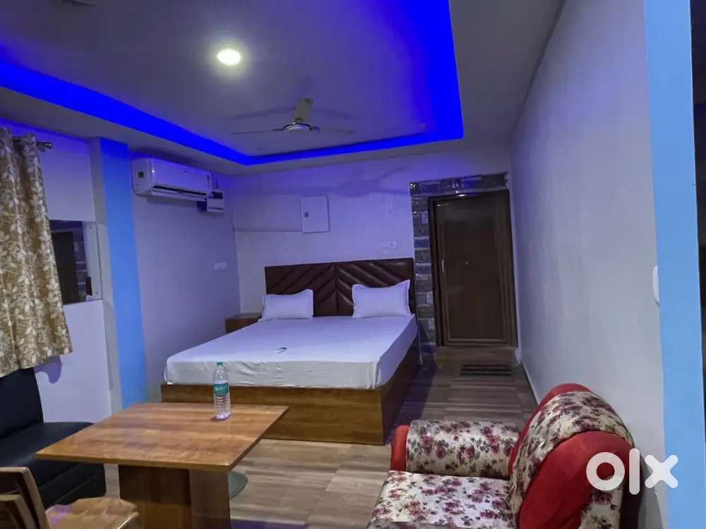 Male and female candidate requre