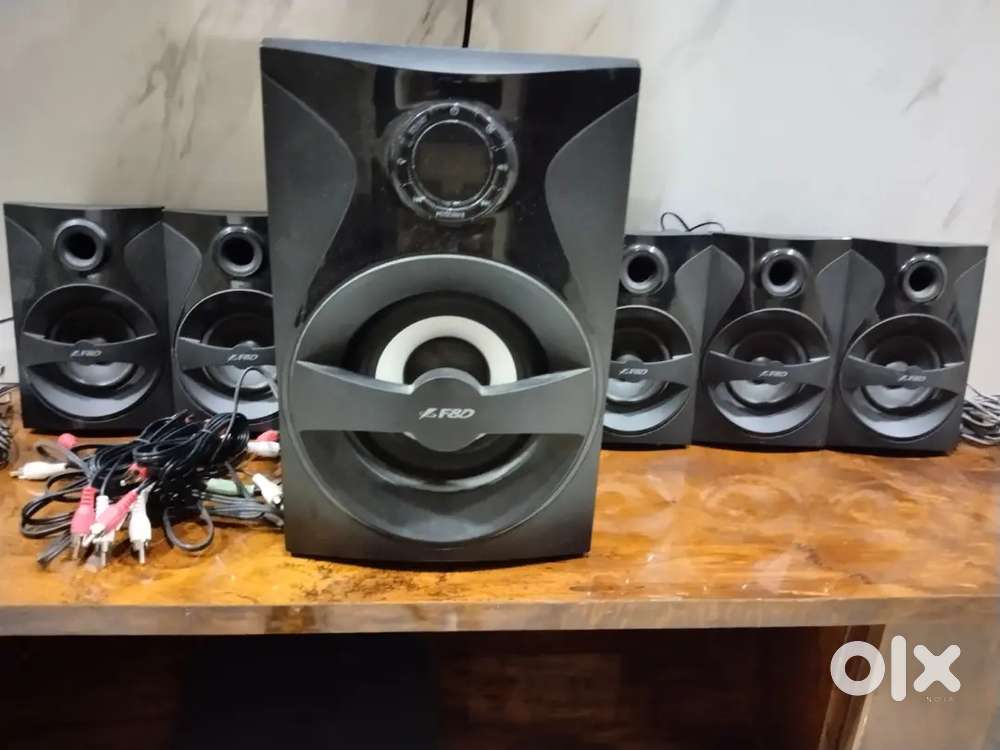 F&D  wired 5.1 Speakers