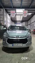Toyota Innova Crysta 2.7 GX AT 8S, 2017, Diesel