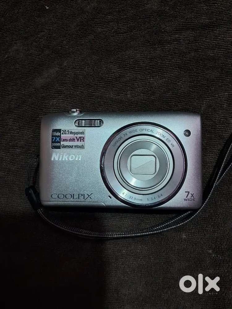 COOLPIX S3500