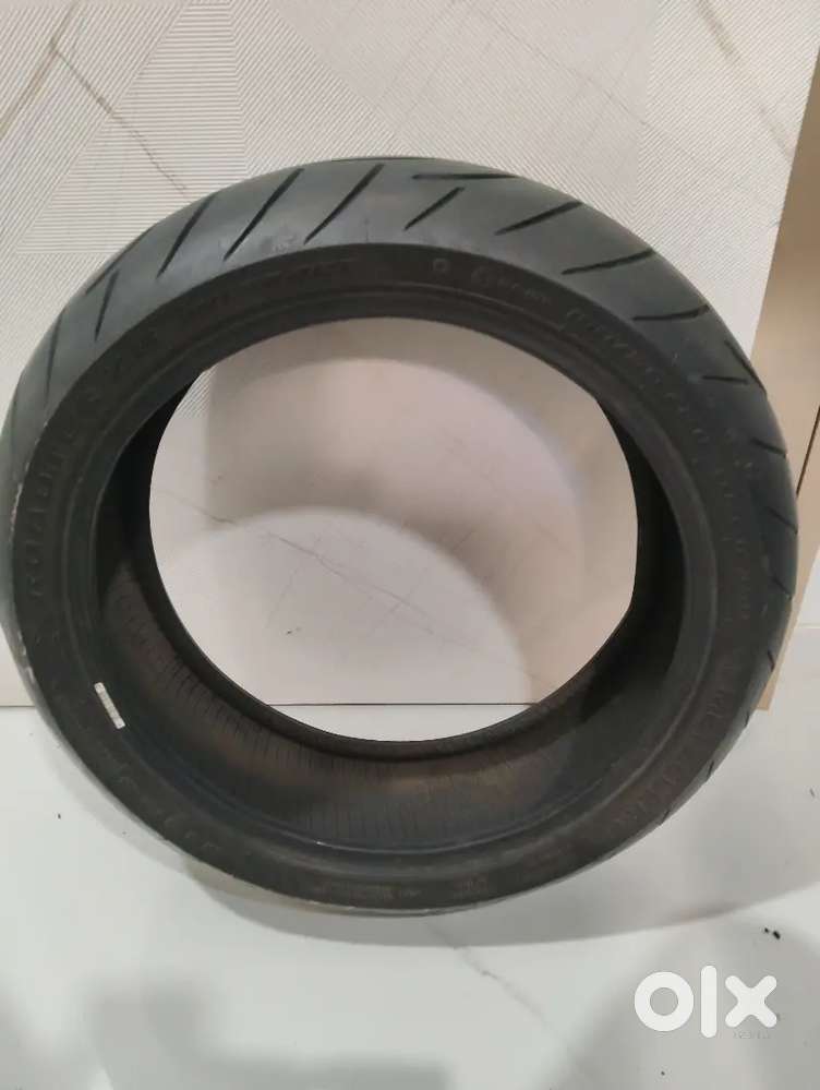 Sport bike tyres in Good condition and Karizma alloy wheels