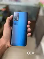 Iqoo 7 5G 8/128 with Box and charger