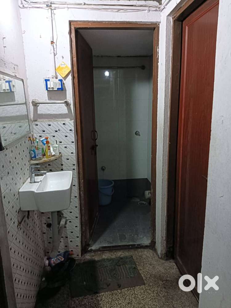NEED MALE FLATMATE