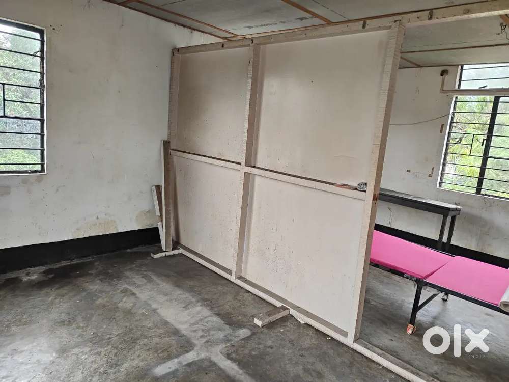 Two Rooms Available in Silpukhuri at 6500