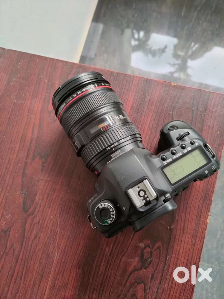 5d mark ii camera & 24-105 f/4 lens