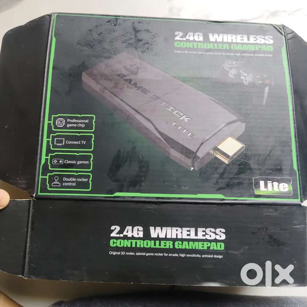 2.4G wireless controller gamepad