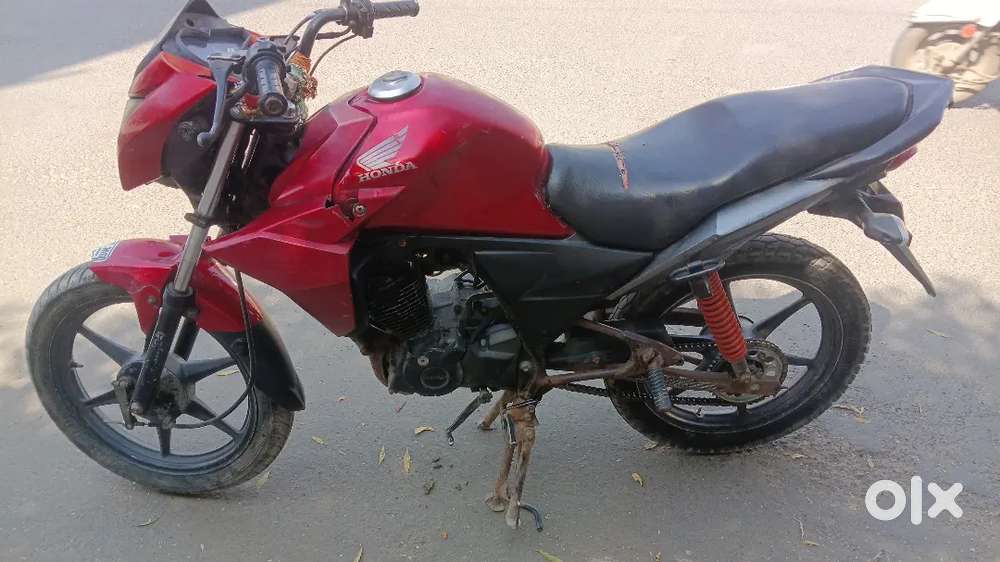 Cb Twister Red colour 2010 Model