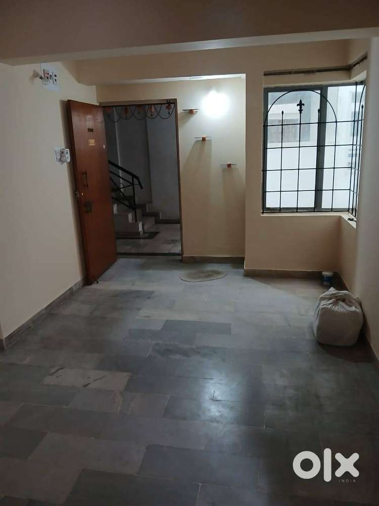 Beautiful 2BHK APARTMENT for LEASE in Basaveshwara Nagar - US0599