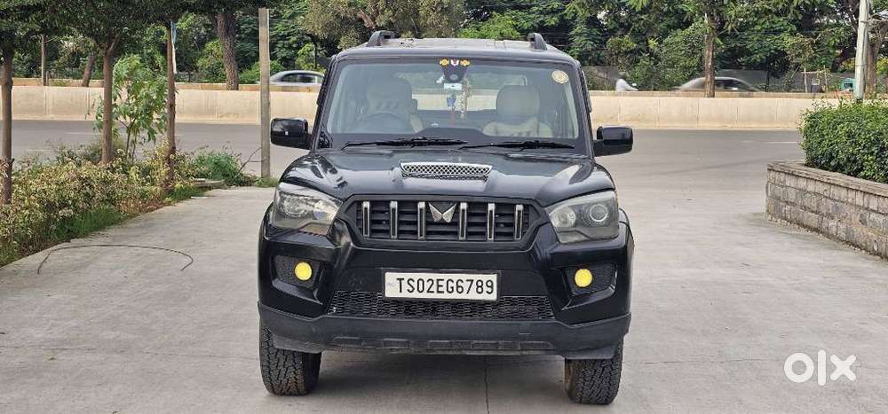 Mahindra Scorpio S10 4WD, 2015, Diesel