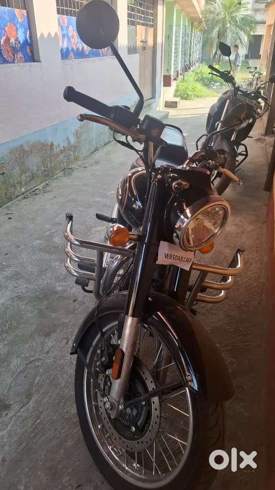 Legendary Byke Royal Enfield Bulet 350 Batalion black