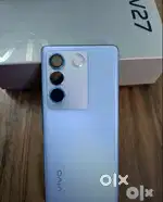 Vivo V27 full 5G hai 8 + 8 128 good condition original charger