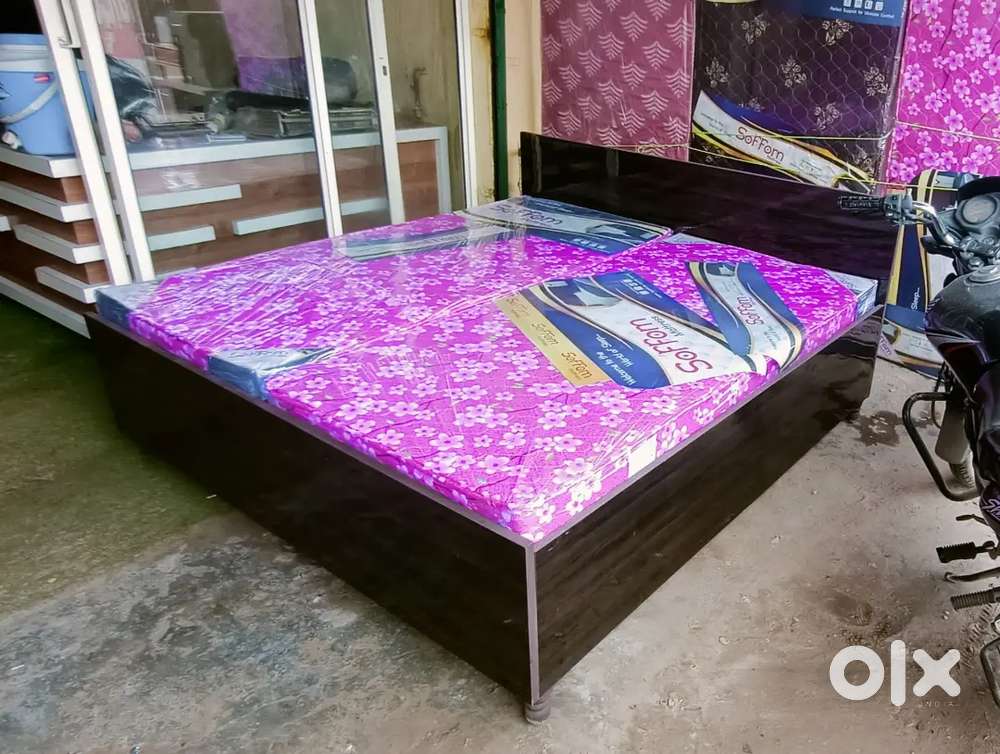 Double Box bed available