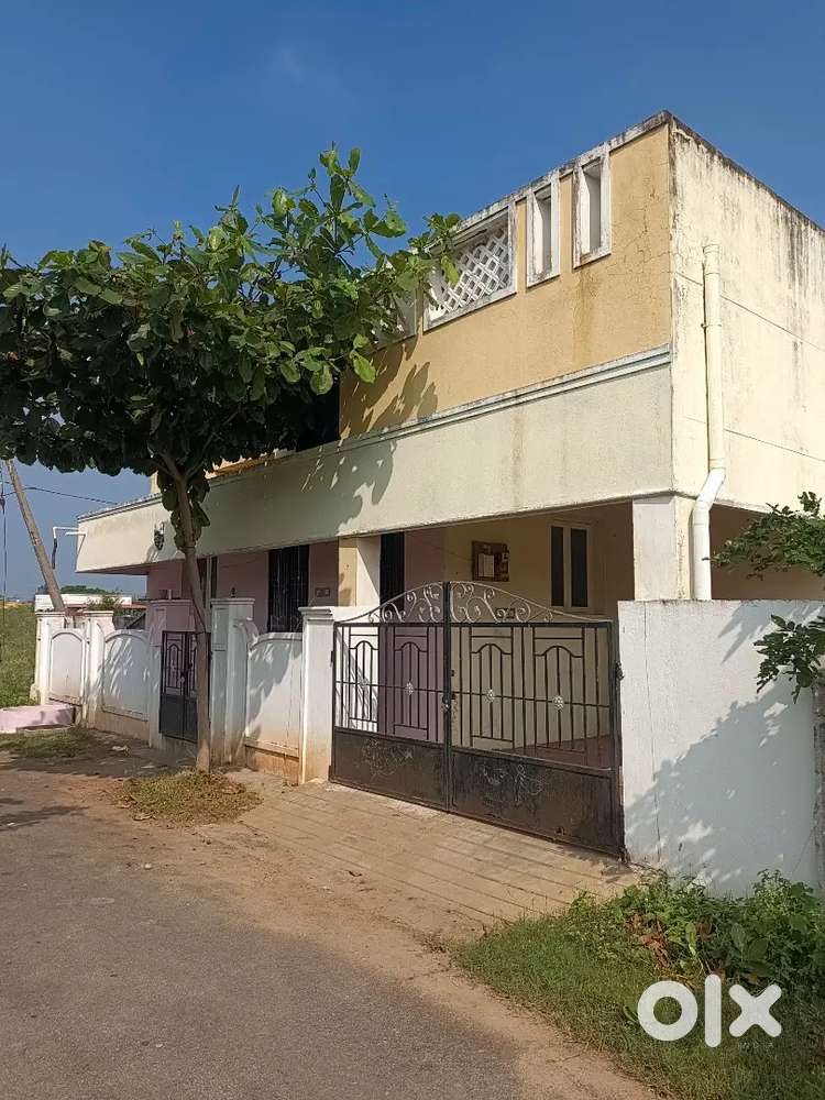 Near vignesh vidyalaya school