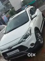 Hyundai i20 Active 2016 Diesel 100000 Km Driven