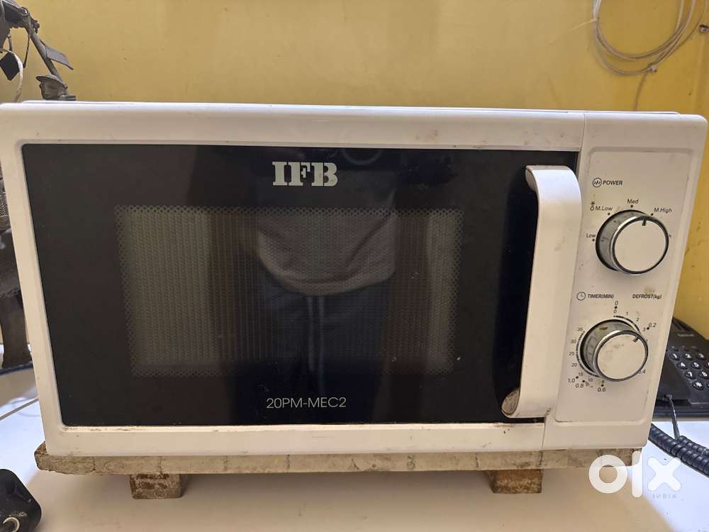 IFB Microwave in good working condition