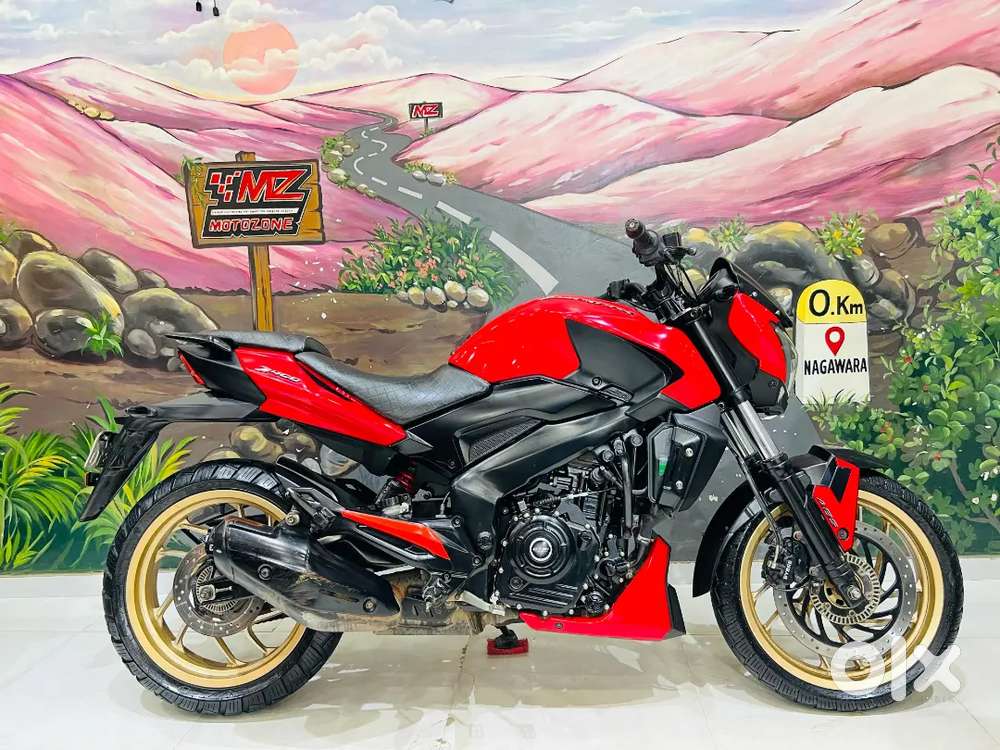 BAJAJ DOMINOR 400CC DUAL DISC DUAL ABS RED COLOUR MODEL BS4 2018