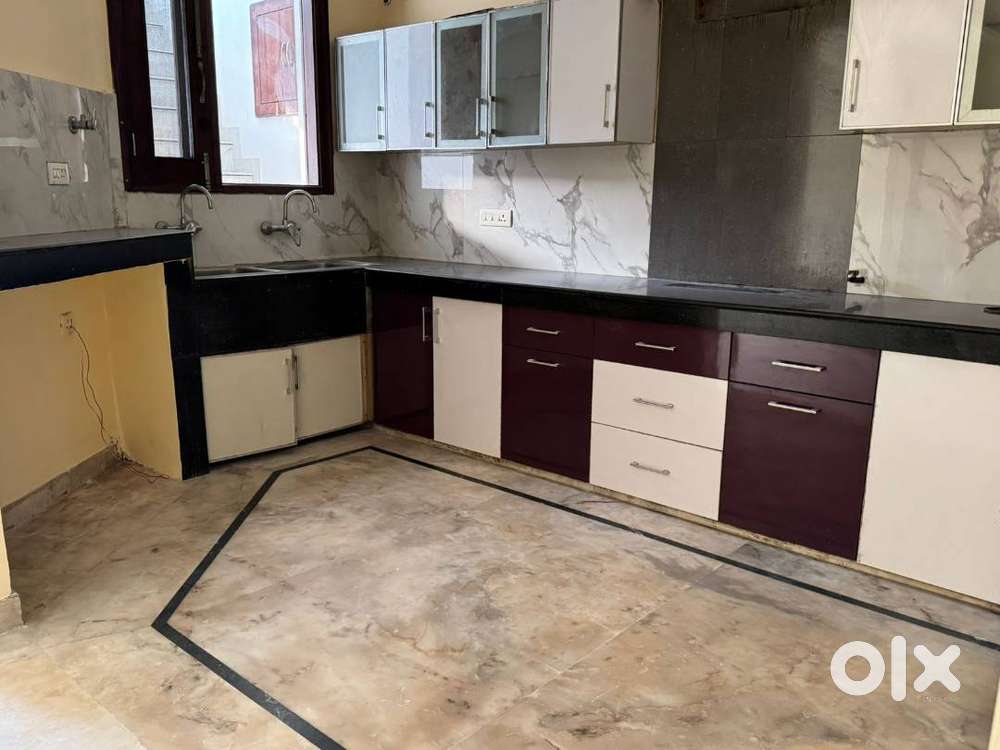 Available for rent 3bhk unfurnished 1st floor Sector 79 Mohali