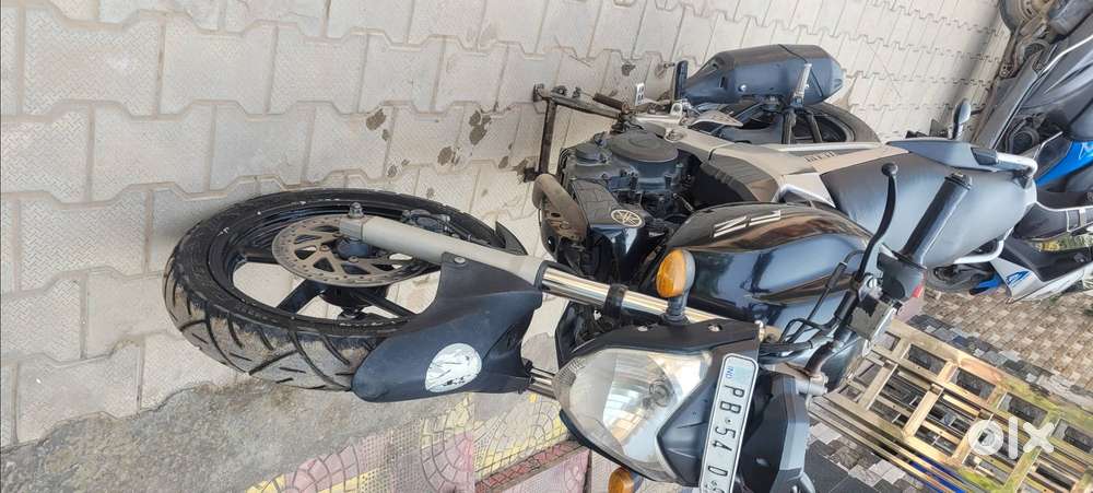 Yamaha FZ 2010 Model