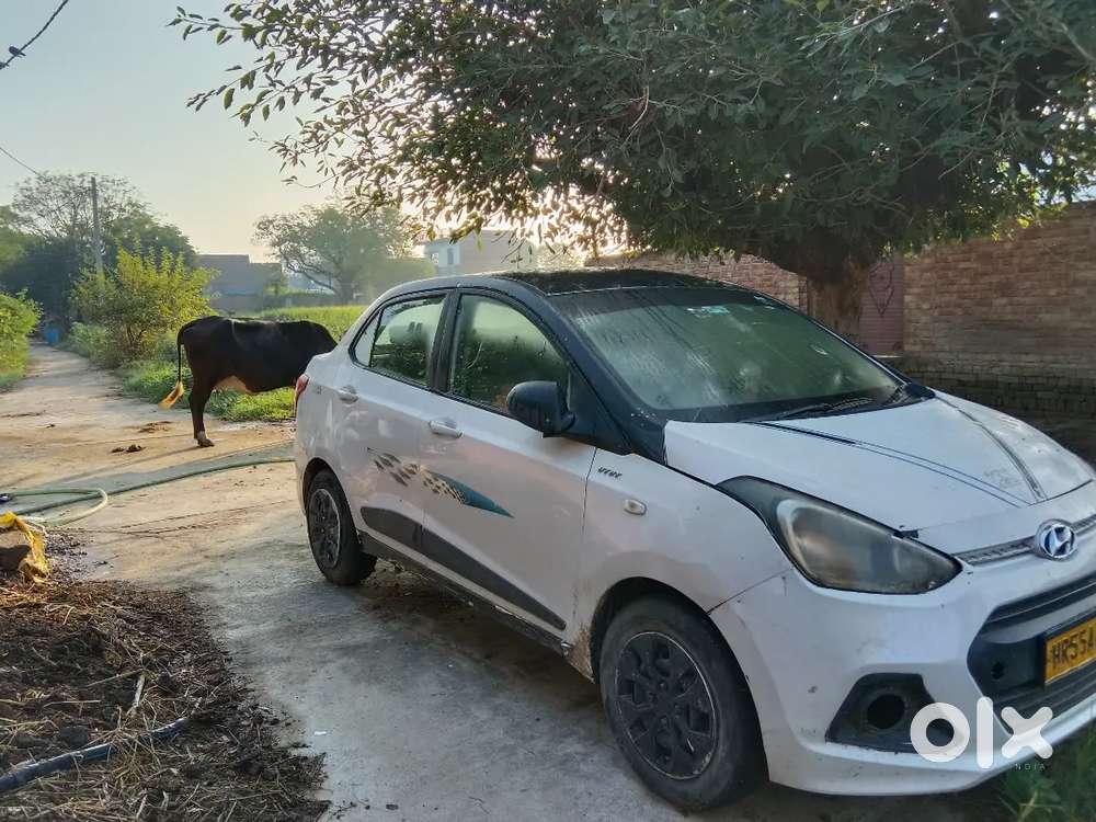 Hyundai Xcent 2017 CNG & Hybrids 300000 Km Driven