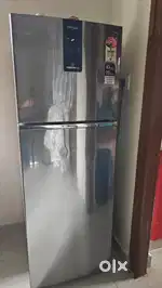 Whirlpool 235 L Refrigerator