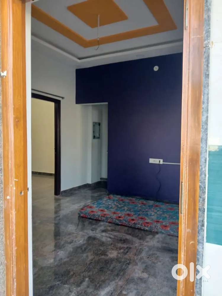 Top floor with opend terrace with good area