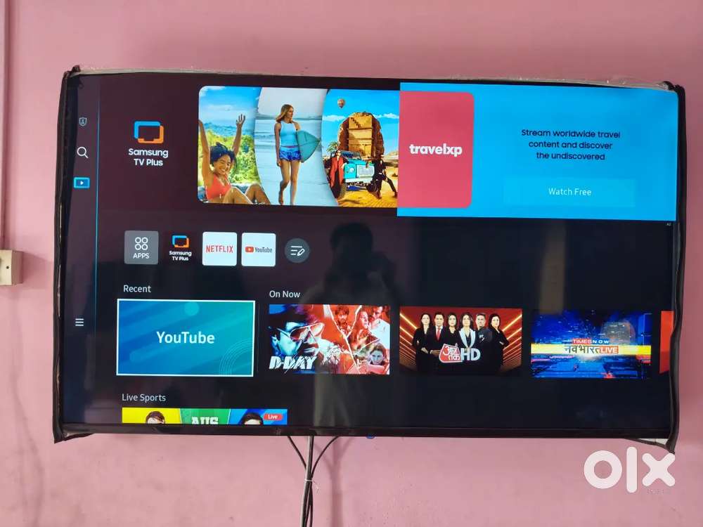 Samsung 4K Ultra HD Smart Tizen TV (4 Months Old) - Like New!