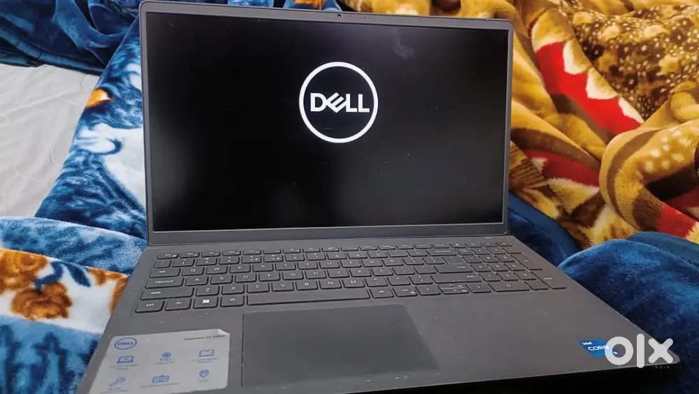 Laptop for sale dell inspiron 15 3000