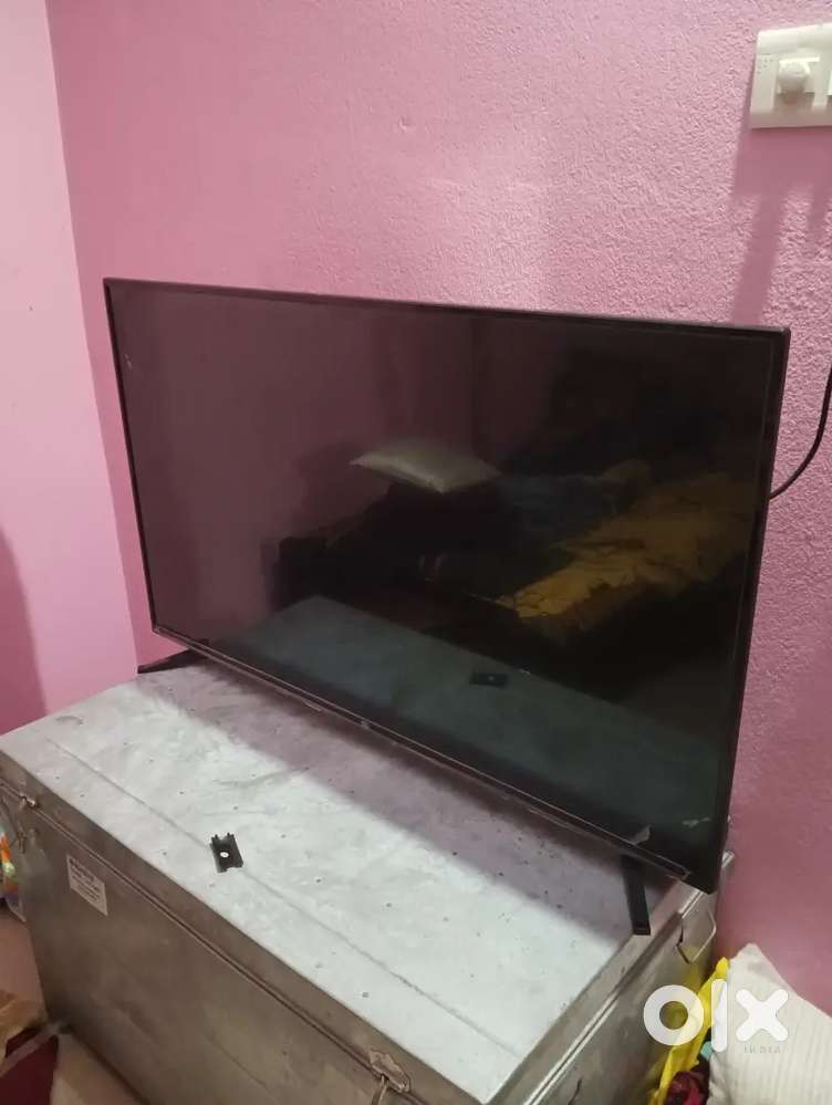 PS3, XBox 360, EG 50 LED TV